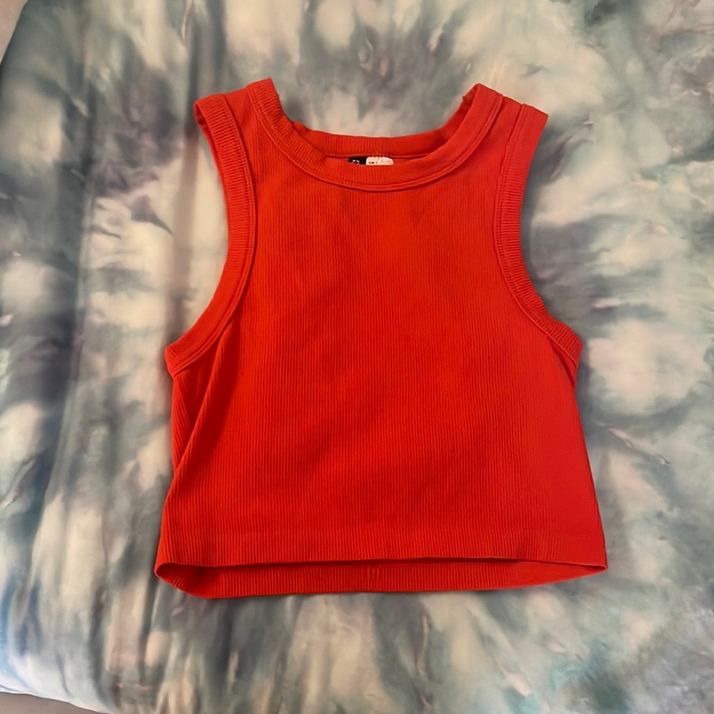 orange tank